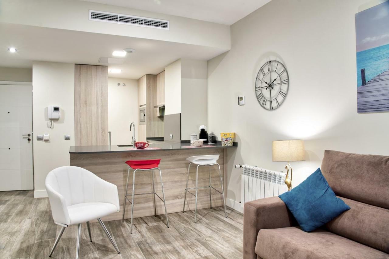 Apartamentos Cava Baja マドリード エクステリア 写真