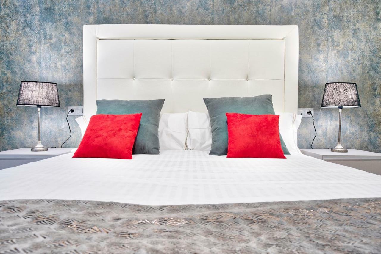 Apartamentos Cava Baja マドリード エクステリア 写真