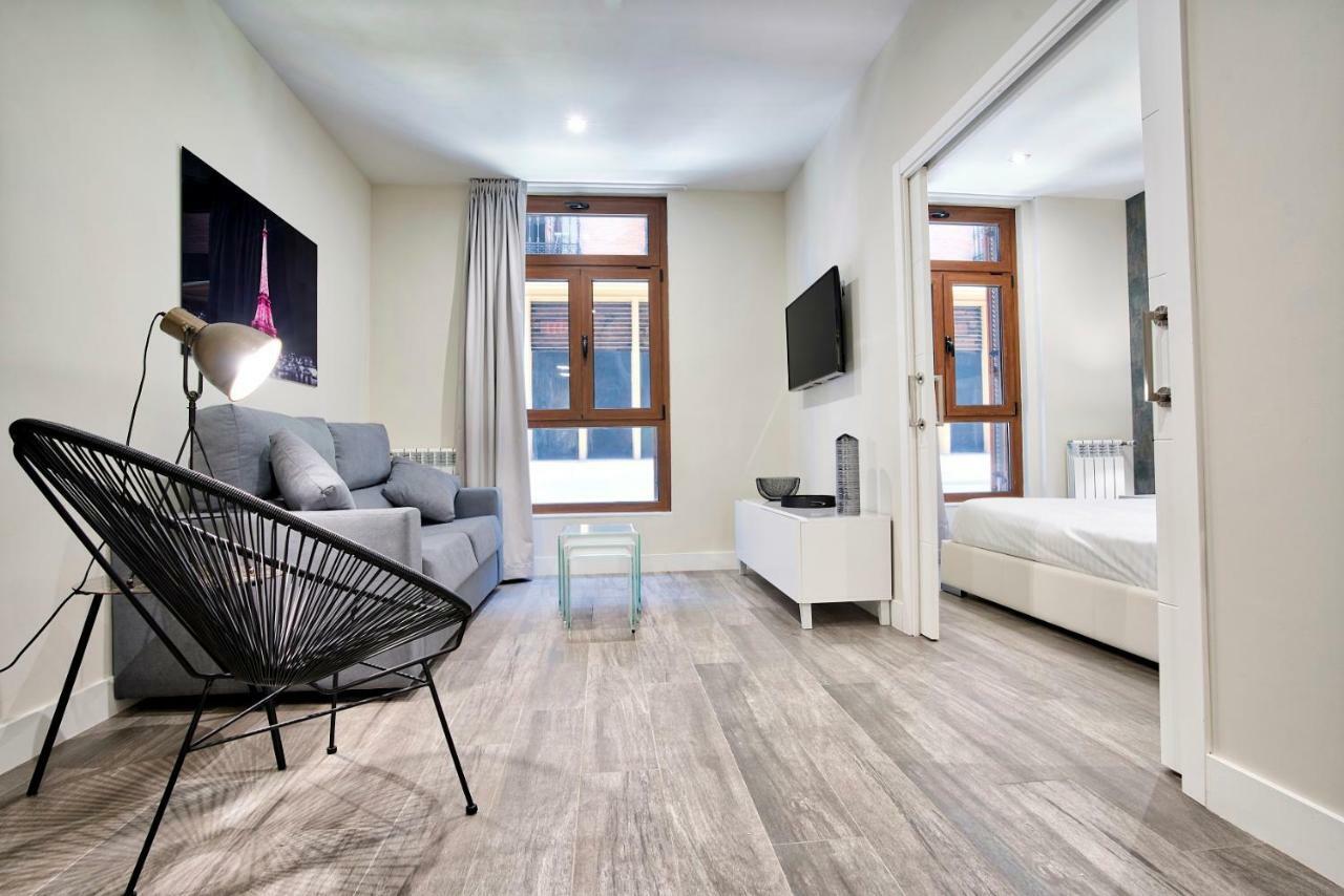 Apartamentos Cava Baja マドリード エクステリア 写真